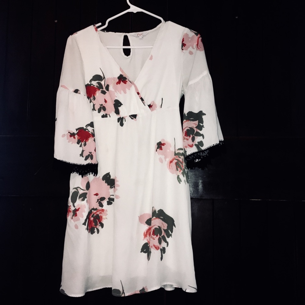 White Floral Dress With Lacing and V Neck
